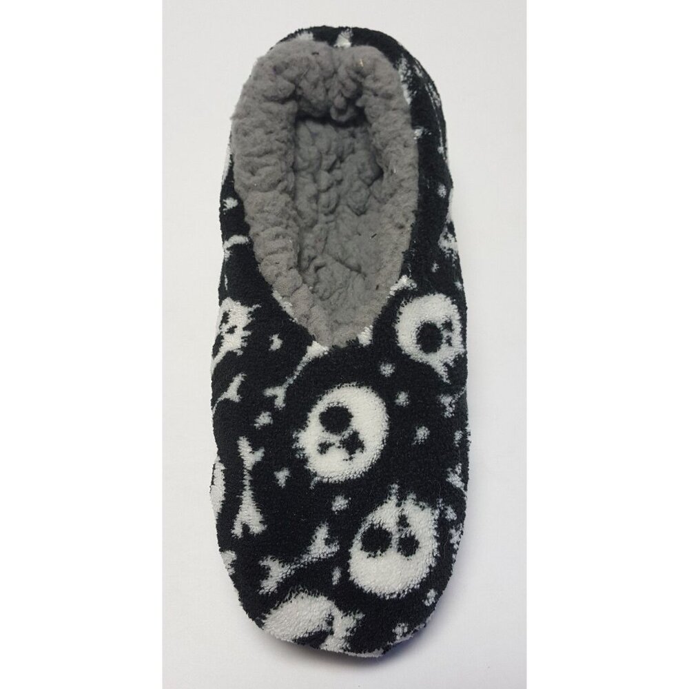 NEW Kid's Sherpa Lined Slippers with Skull & Cross Bone Size 13-1 New / Tag